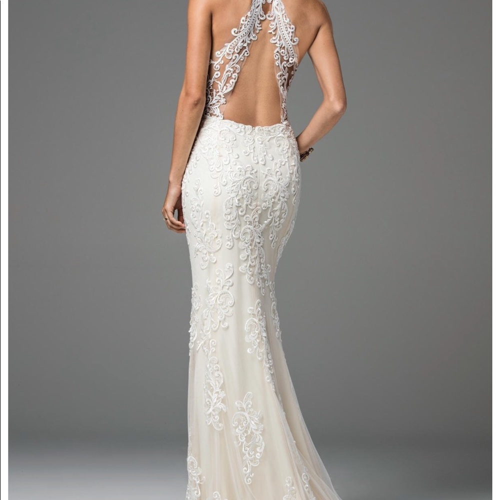 BHLDN Sookie lace tulle Gown. NEVER USED - Picture 4 of 8
